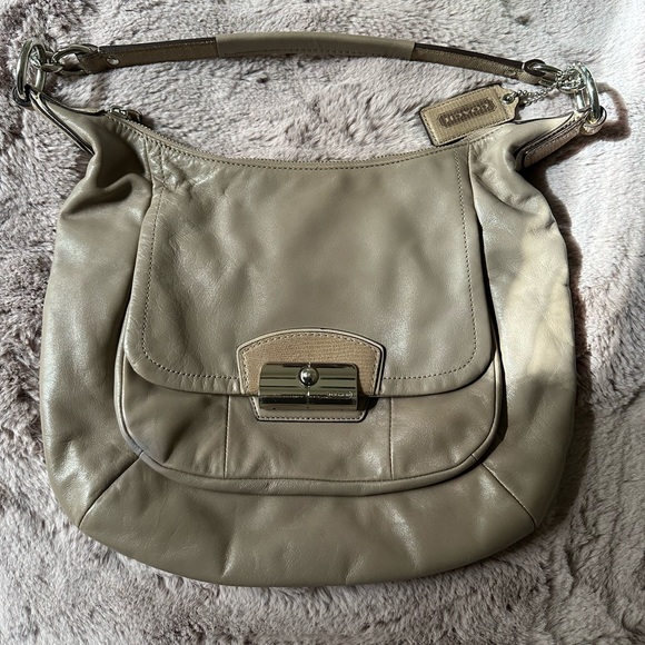 Coach Purse - Picture 2 of 3